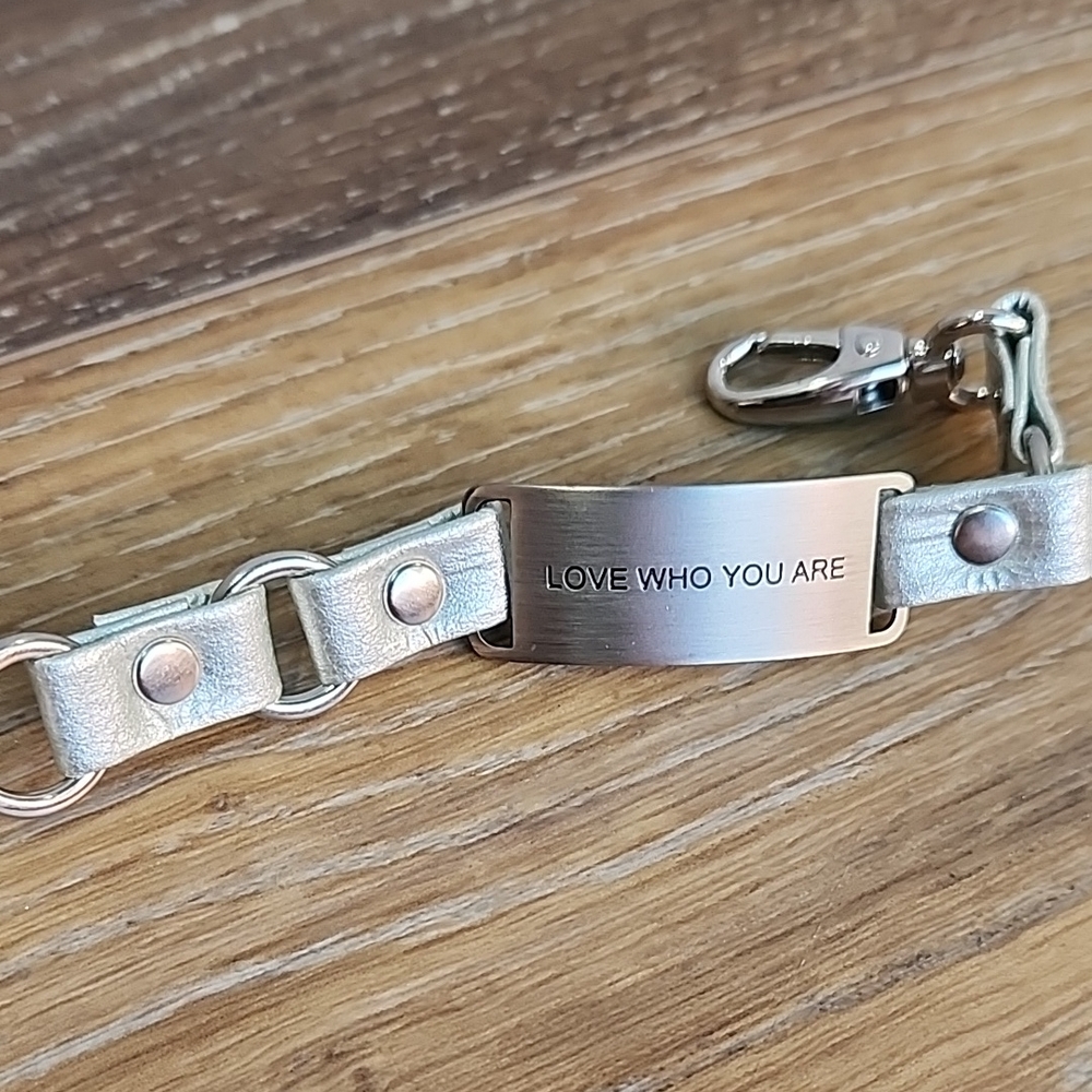 NWOT Love Who You Are Cynthia H Designs Silver Bracelet